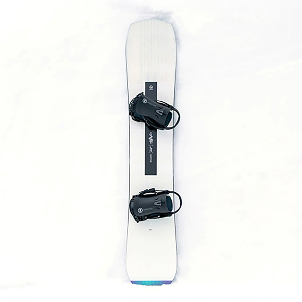 Thruster White 24/25